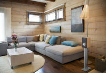 Особенности отделки частного дома вагонкой