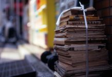 Прием макулатуры в СПб: как избавиться от старых книг и журналов