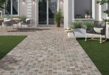 Как выбрать плитку для мощения дорожек?