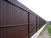 Ограждение из металлопрофиля своими силами