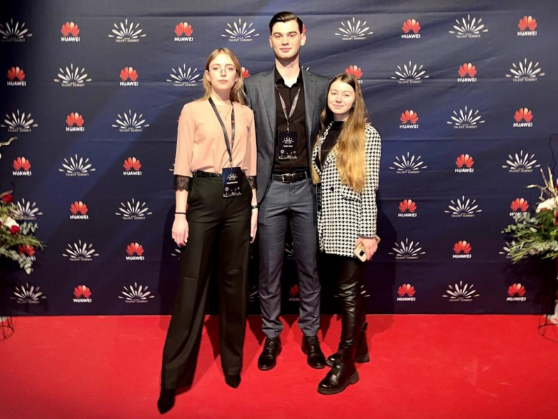 Huawei Talent Summit: компания провела мероприятие в поддержку молодых талантов