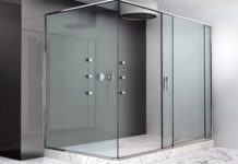 Изготовленные стеклянные двери для душа на заказ