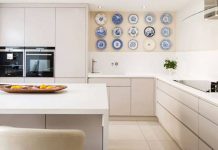 Кухня без верхних шкафов: насколько это актуально