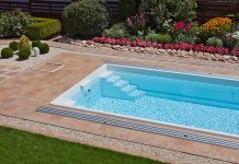Как выбрать композитные бассейны: руководство для покупателя