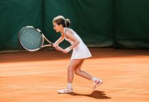 Полный гайд: как овладеть искусством игры в теннис без напряжения и лишнего суеты