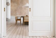 Как выбирать межкомнатную дверь для квартиры?