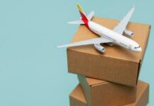 Авиаперевозки и их достоинства