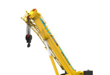 Гусеничные телескопические краны: универсальный инструмент для строительства