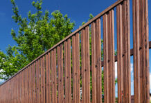 Почему выбирают металлический штакетник Гранд Лайн: прочность, эстетика, срок службы