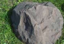 Искусственные валуны и садовые скульптуры: оживите свой ландшафтный дизайн